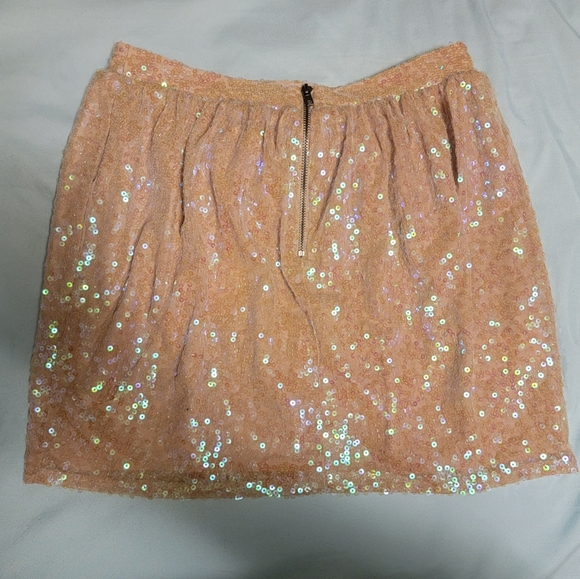 BCBGeneration Sequin Mini Skirt NWT - Picture 2 of 8